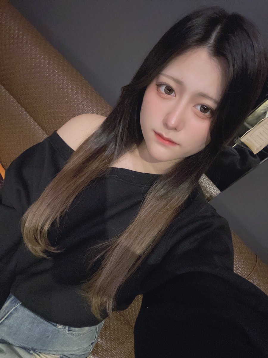 もぐも tweet media