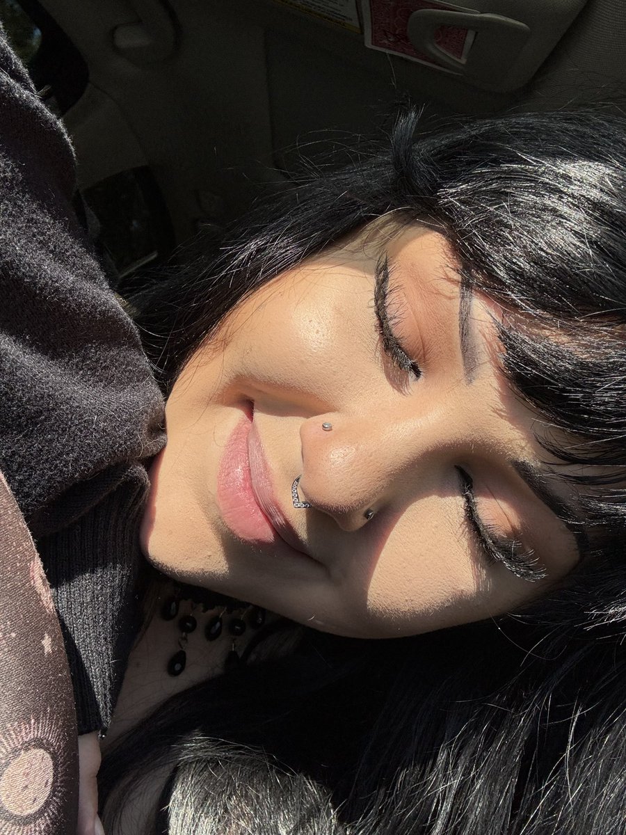 Haylee Moon tweet media