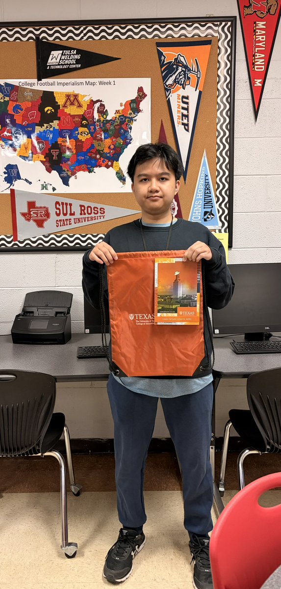 HHS Go Center Aguirre tweet media