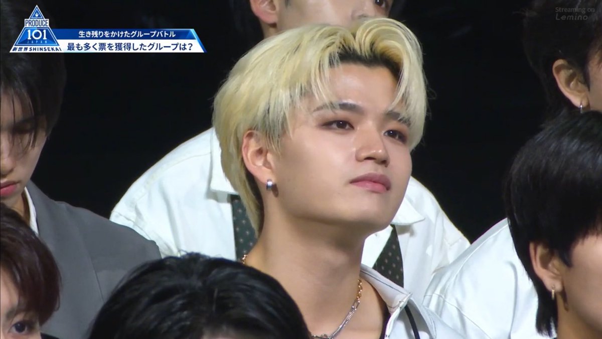 メロ山 tweet media