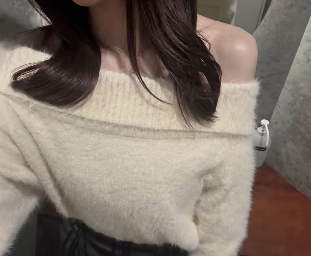 れいら tweet media