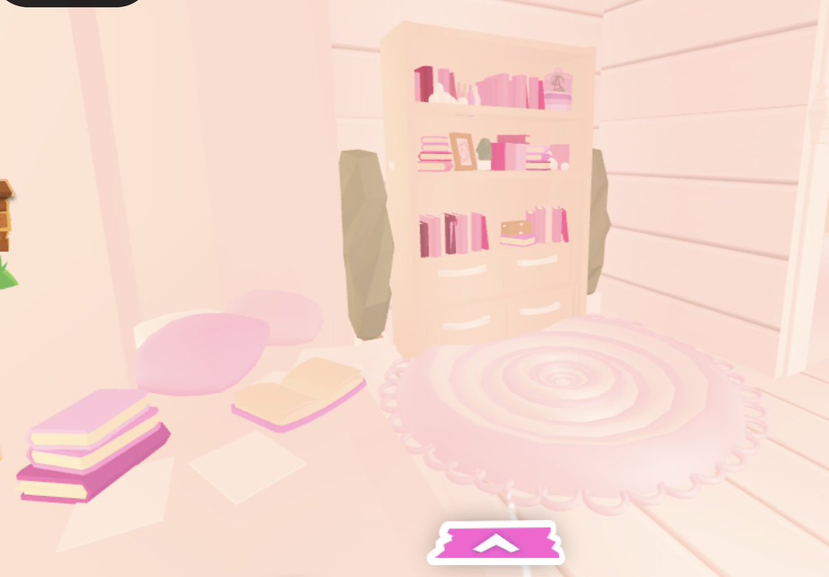 ༺Rayrie༻ tweet media