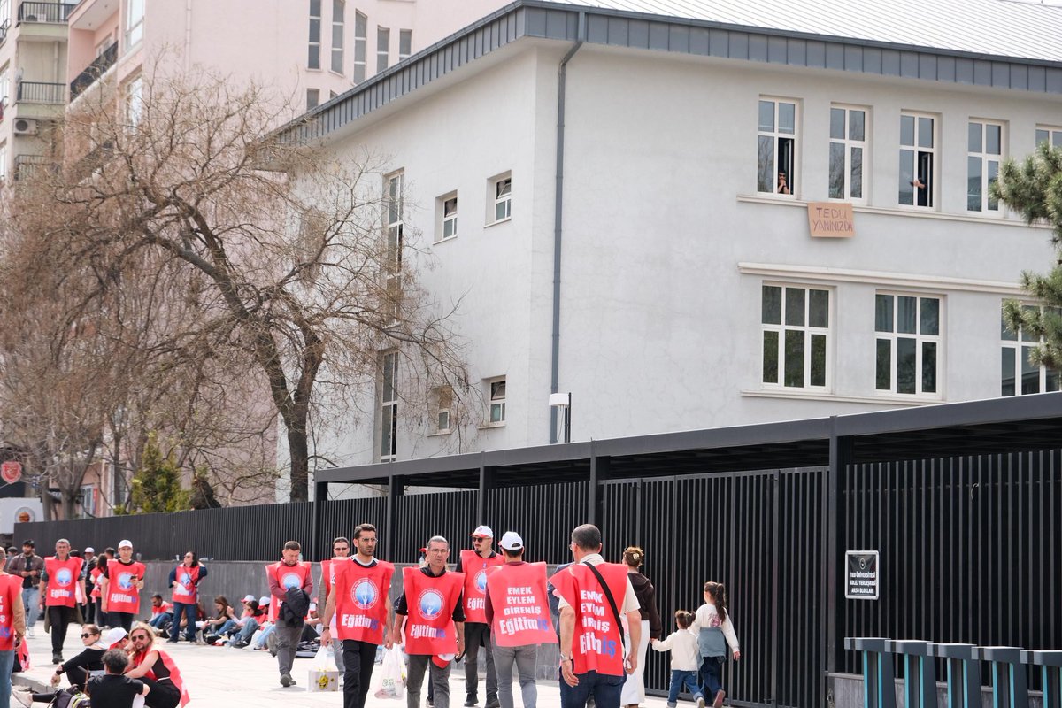 Özkan Öztaş tweet media