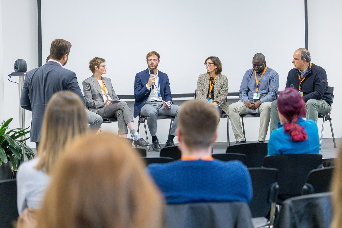 versaprintEU's tweet photo. VERSAPRINT Industrial Workshop has come to a close! 
A full day on 3D-printed battery tech, cross-sector deployment, and the road from lab to market,  with experts from automotive, aeronautics and sustainability.
Thanks to all speakers &amp; attendees, in person and online! https://t.co/bsOMRxcYM5