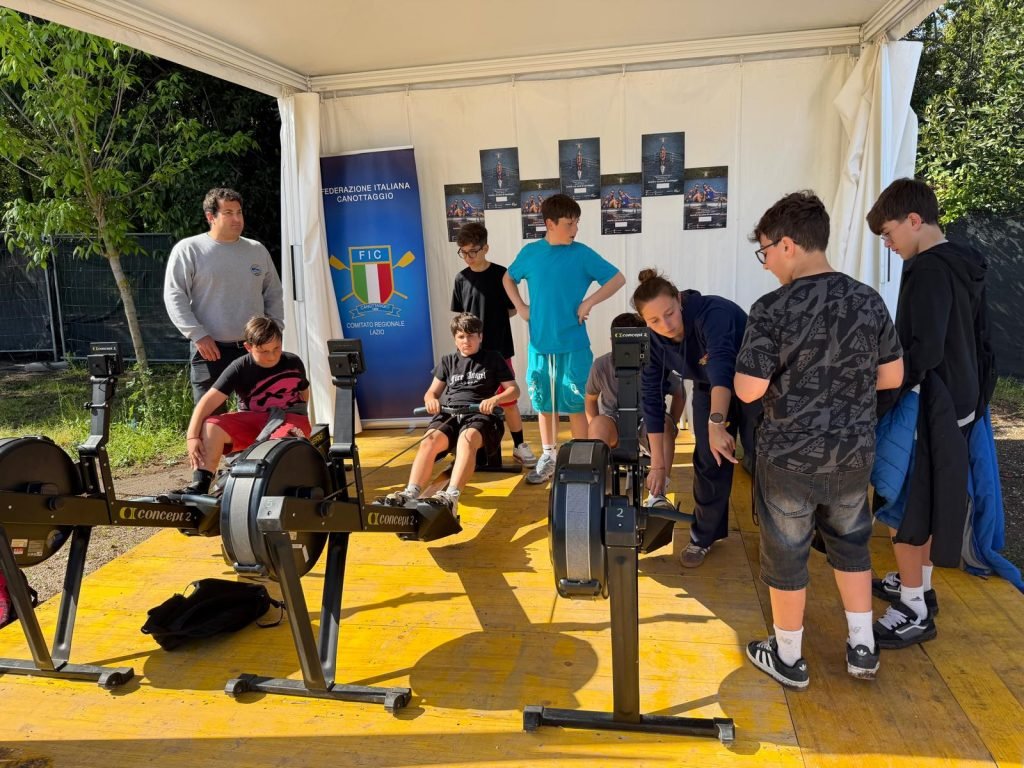 canottaggio1888's tweet image. Villaggio per la Terra: oggi il via, prime visite all’area Canottaggio

tinyurl.com/4p4wkham

#canottaggio #canottieri #rowing #FIC #FederCanottaggio #VillaggioPerLaTerra #EarthDayItalia