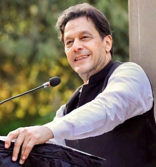 Sheraxii Tweets tweet media