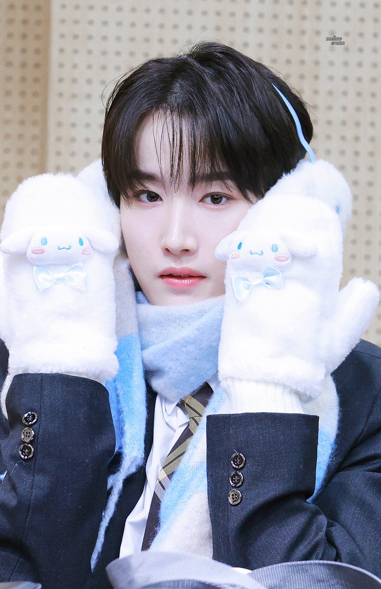 ๐ฆ๐๐ฅ๐ฅ๐จ๐ฐ ๐๐ซ๐๐๐ฆ tweet media
