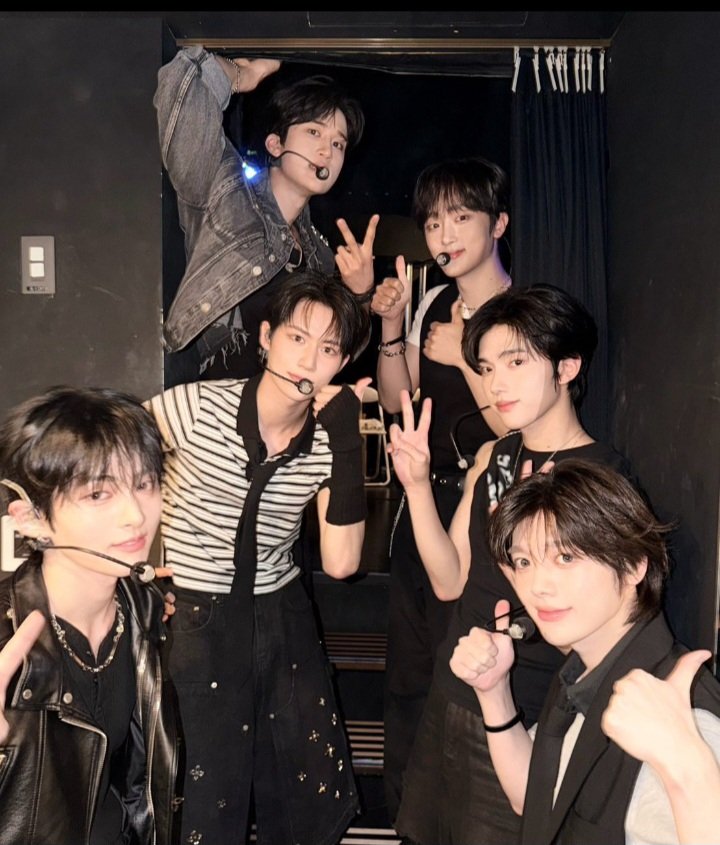 2026.4.16
LUN8
浅草花劇場
ライブ&amp;トークイベント

久し振りに
LUN8とLUV8に
会えて楽しかったー

まだ新しい推しは
決まらないけど…
みんなかっこ良かった～👍