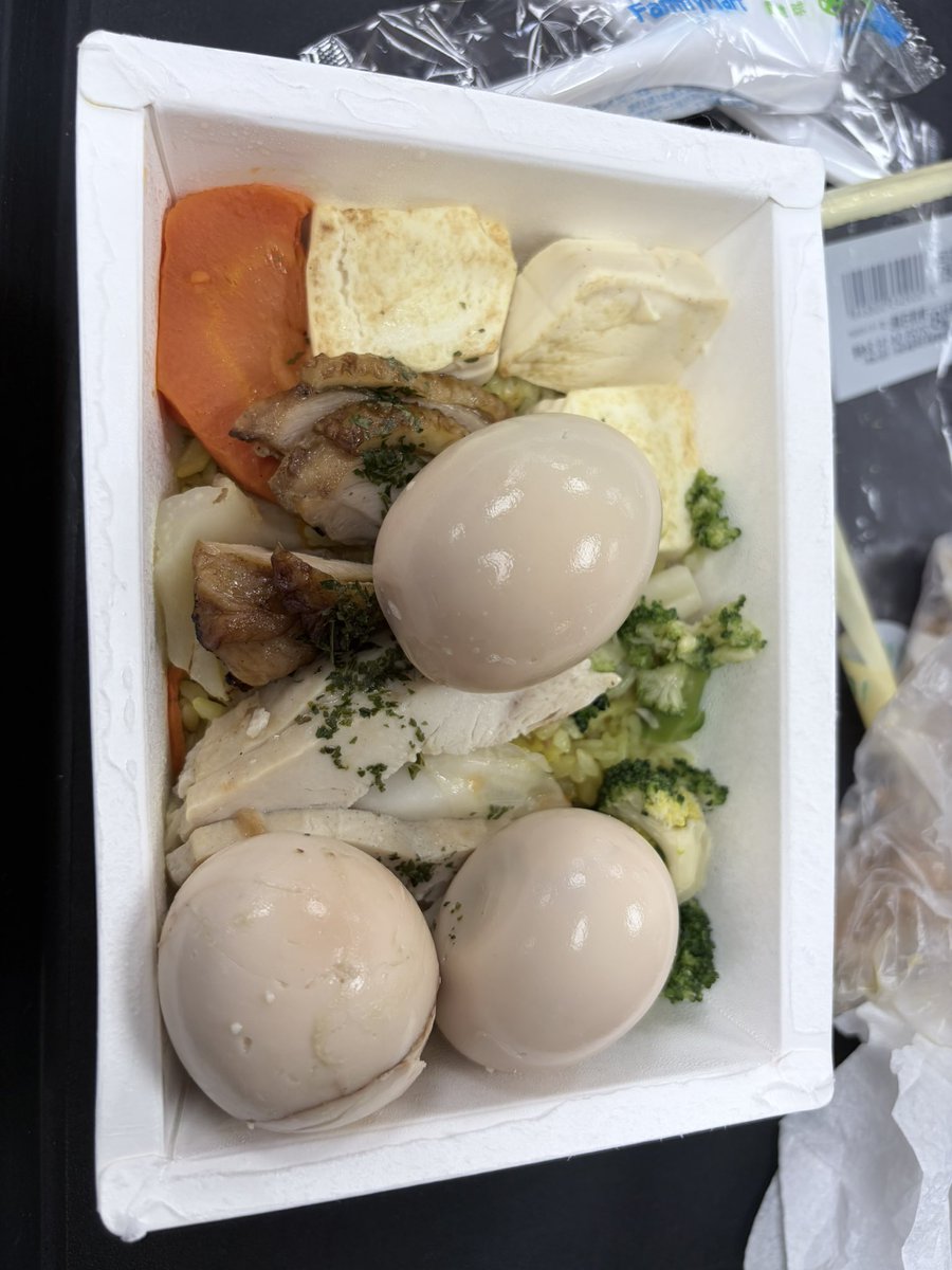 退役體育生 tweet media