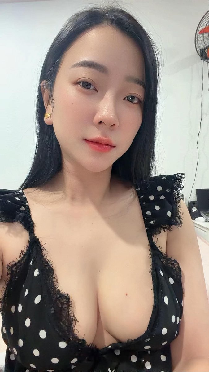 Cẩm Tú tweet media