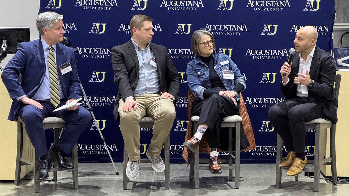 AugustanaSD's tweet photo. A week ago, Augustana hosted @Google and @Carahsoft for the Applied AI Summit!

We learned how to navigate @NotebookLM and discussed how universities and employers can prepare for an AI-driven world. https://t.co/7x8xAdA5HZ