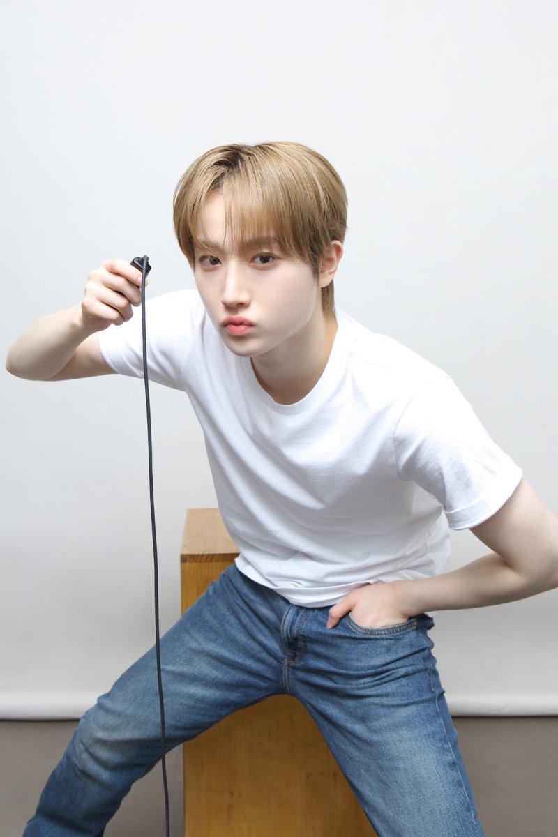 TPST__official's tweet photo. [🎉TEMPEST DAY]

2026.04.17 HYUK DAY

HAPPY BIRTHDAY TO HYUK💛
HYUK의 생일을 축하합니다

#TEMPEST #템페스트
#혁 #HYUK
#HAPPY_HYUK_DAY https://t.co/Too1tkkKNU