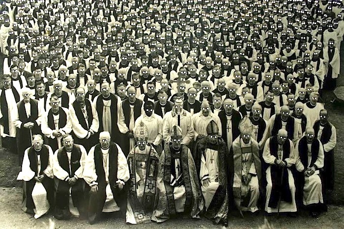 BeardyRic's tweet image. Cult?
Disgusting slander

#JoinUs
#BeOneWithTheFamily
#JudgementDayOfAscensionIsComing