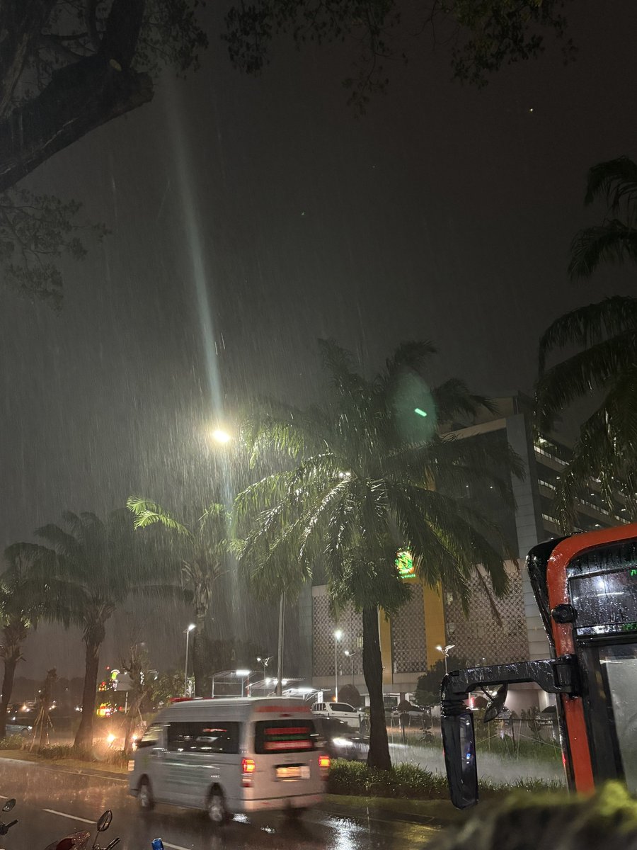 aslasworld tweet media