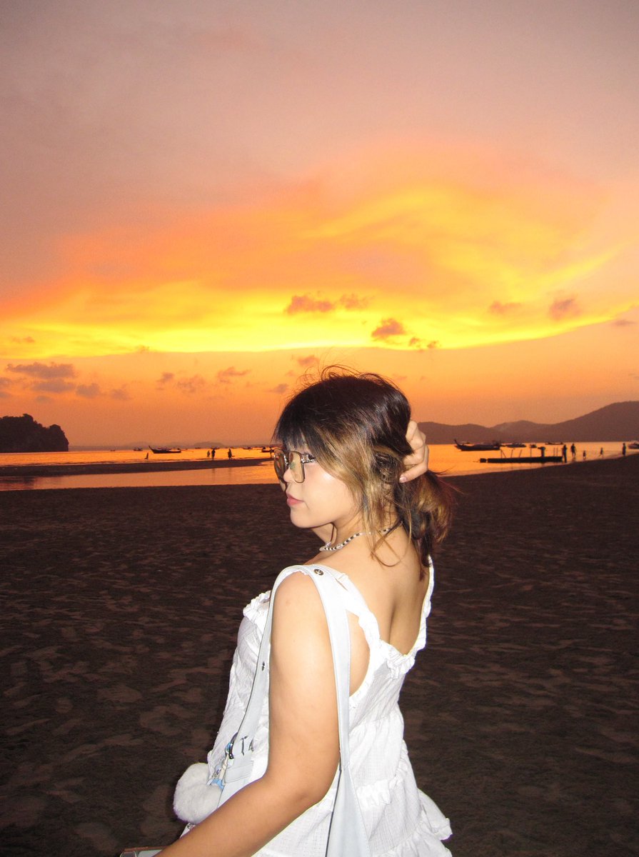 ✨ มามี๊ของมิกิและมีโซ ≽^•⩊•^≼੭ tweet media