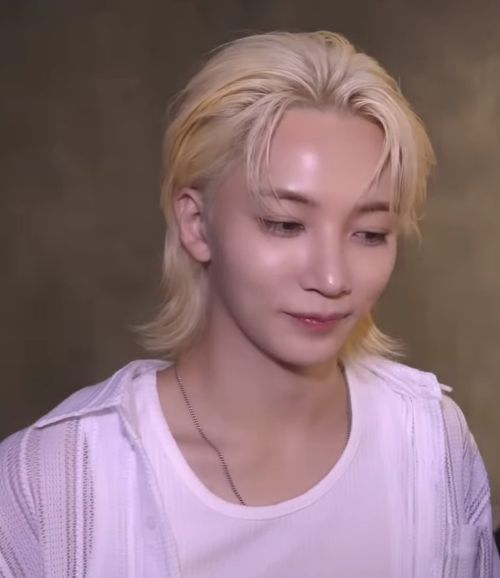How many days until OT13 SVT return? tweet media