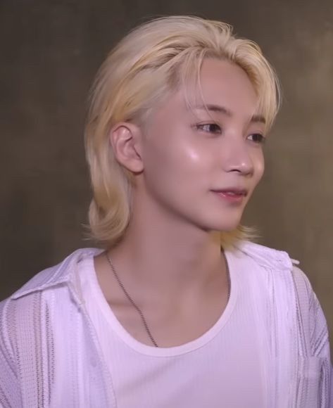 How many days until OT13 SVT return? tweet media
