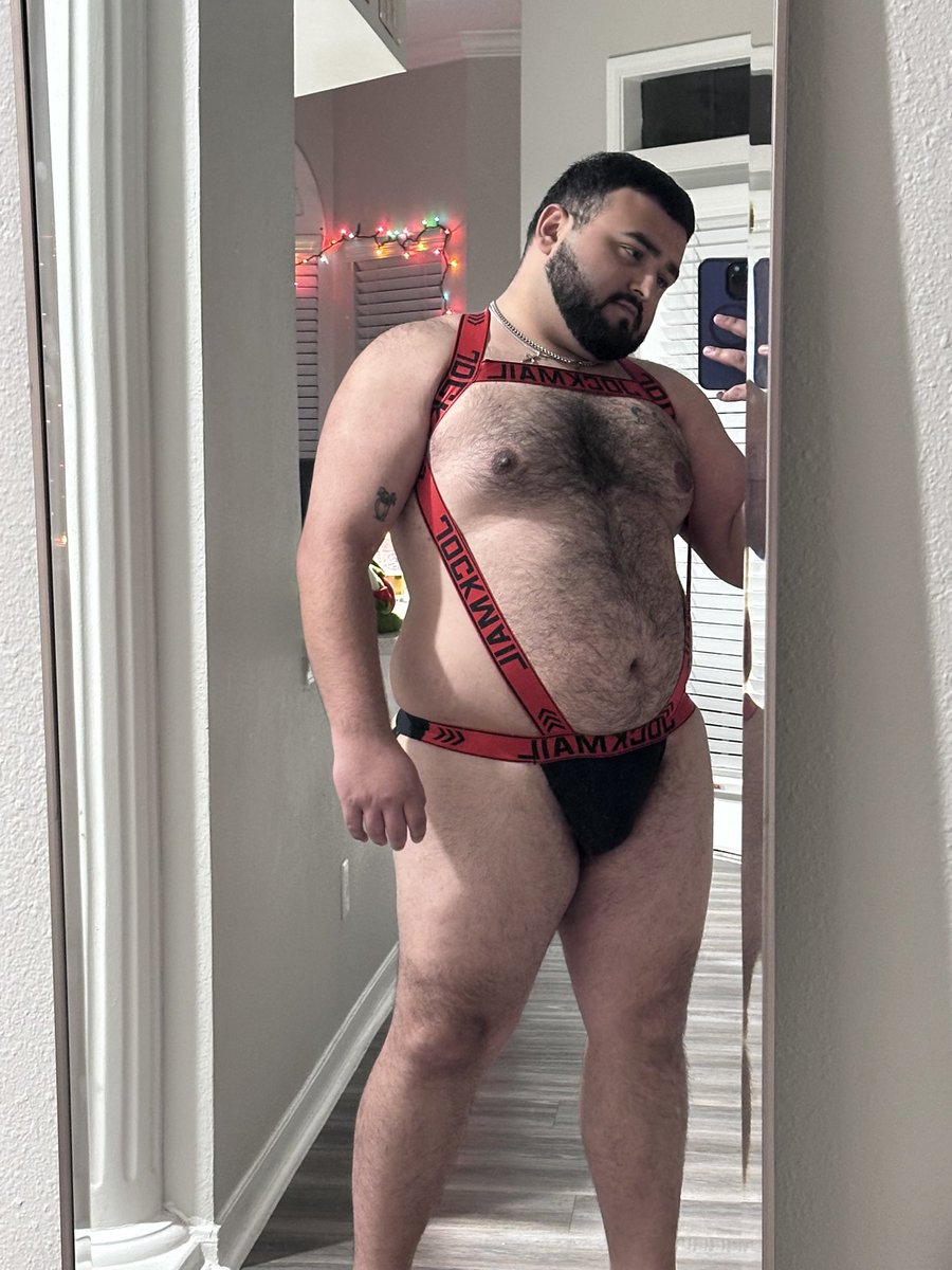 Aaron💜 tweet media