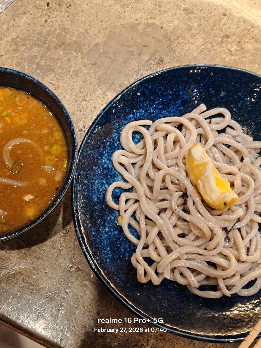 gadgetmatch's tweet image. #GadgetSnaps | realme 16 Pro+ 5G

📷: @noeyylovesyou
#realme #realme16ProPlus