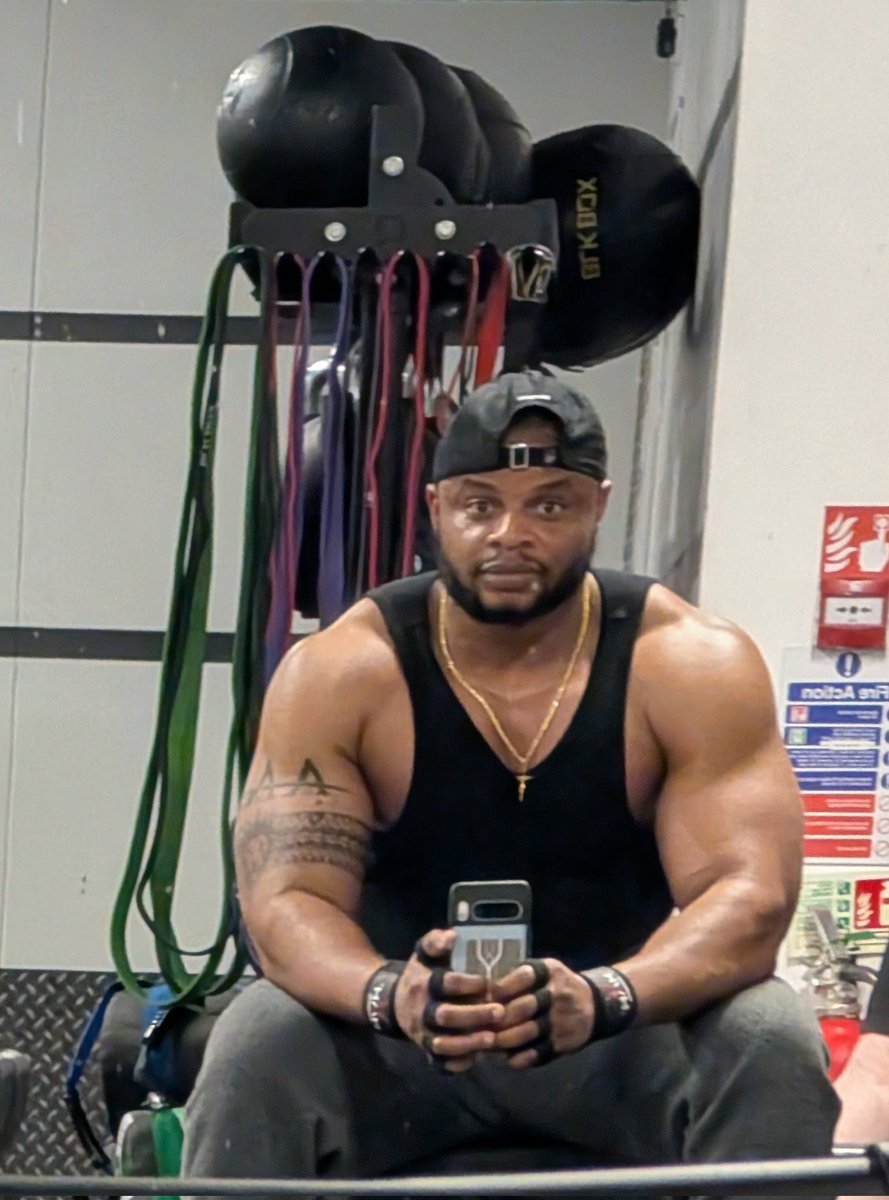 NaijaFarmer tweet media