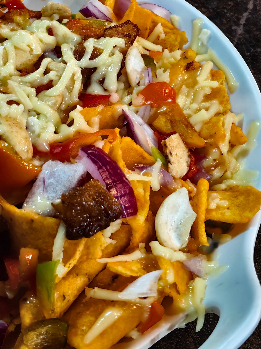 gadgetmatch's tweet image. #GadgetSnaps | realme 16 Pro+ 5G

📷: @noeyylovesyou
#realme #realme16ProPlus