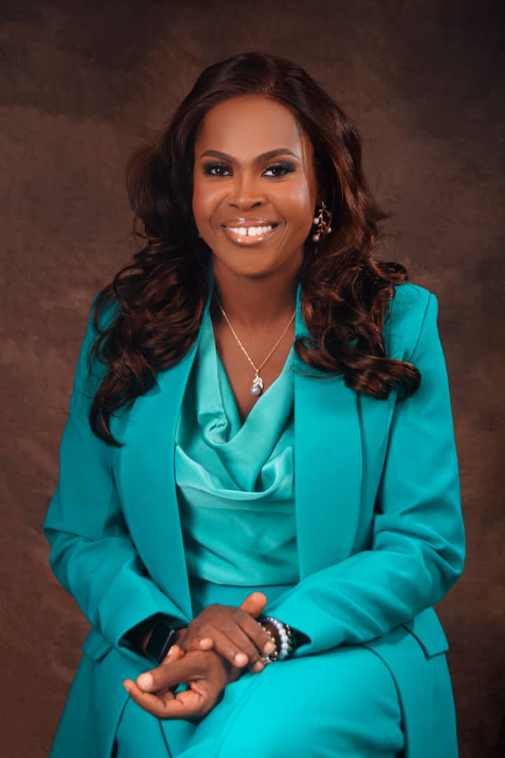 Happy Birthday to a great Amazon🎊🎂
May thy good Lord bless your new age, Ma. Cheers to many more beautiful trips around the sun... 🥳🥳🥳

Seven blessings on you🫴🏾