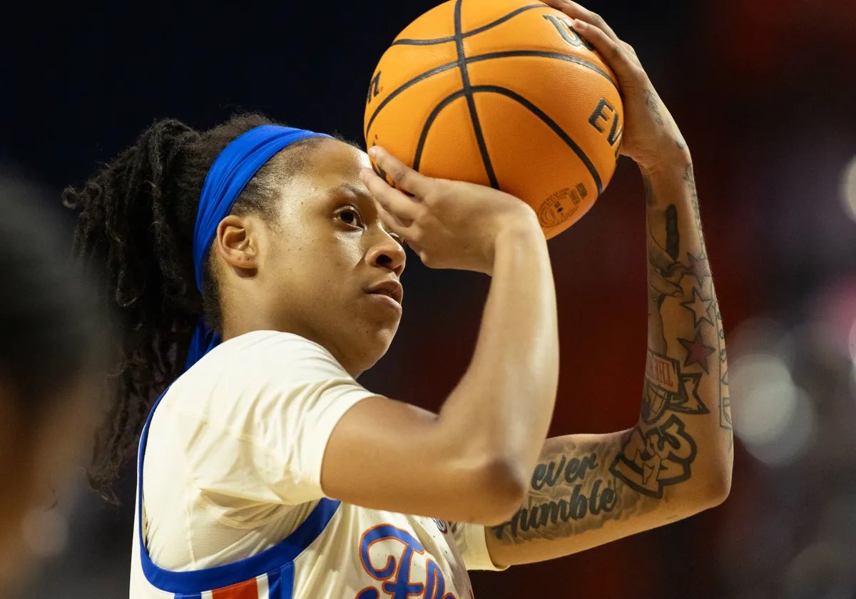 CJFWrites's tweet image. NEWS: While #LSU expressed initial interest, Kim Mulkey isn’t expected to continue her pursuit of #Florida transfer forward, Me’Arah O’Neal.

The 6’4 forward averaged 13.6PPG, last season and has received interest from #Baylor, #TexasTech, #TCU, #Kentucky, #Miami, and #Virginia.