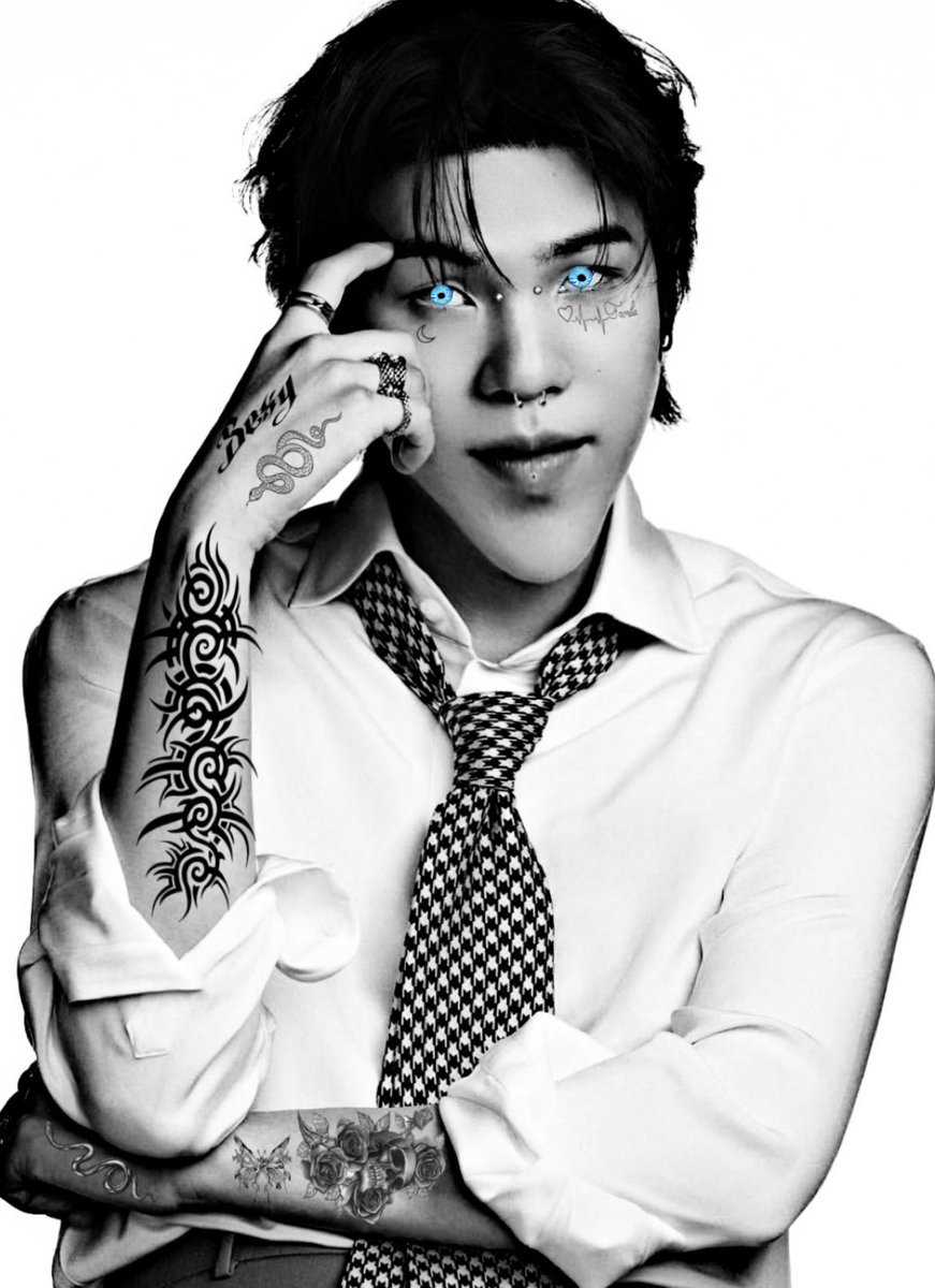 seokjinstightassfilledwithc*m ⁷ 🪭 tweet media