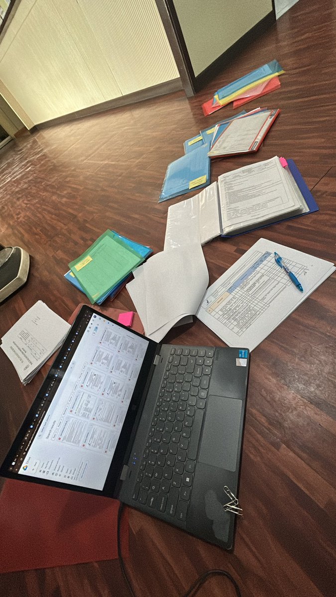 meyyourbae's tweet photo. my first audit handled by me! mixed feelings azkskzks BUT I DID IT!!!!! 

“when i feeling afraid, i believe that i growing into a better person” https://t.co/IXWQ8uIImJ