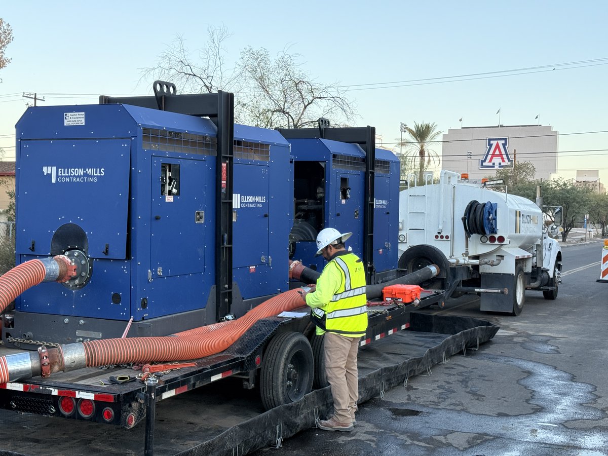 EllisonMillsCon's tweet photo. Working on an active sewer siphon in a busy area near the University of Arizona, our team used bypass pumping  to safely divert flow and dewater the line for access. It was a pleasure to partner with @pimacountyaz on this project. Thank you for putting your trust in us! https://t.co/lE11I0CKcD