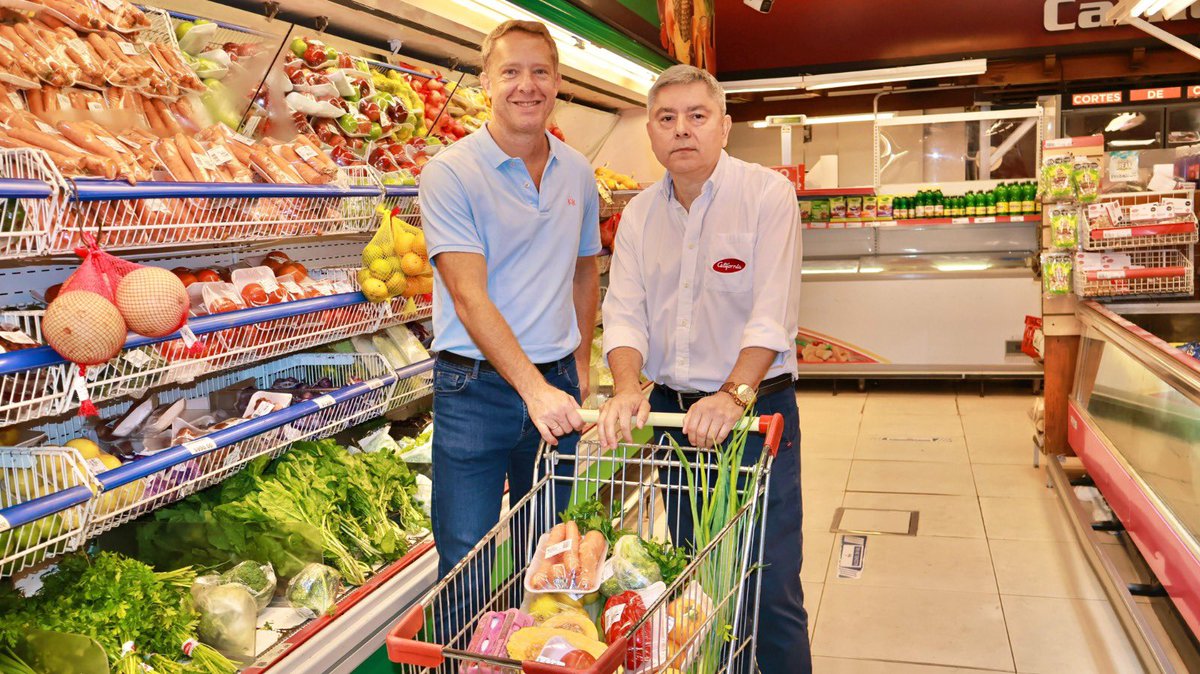 El IPS presentó campaña de concientización sobre alimentación saludable. 

El presidente del IPSMisiones, Dr. Lisandro Benmaor, encabezó el lanzamiento de la campaña ¡Tu salud comienza en el changuito! 

cadenadelsol.com.ar/?a=275320