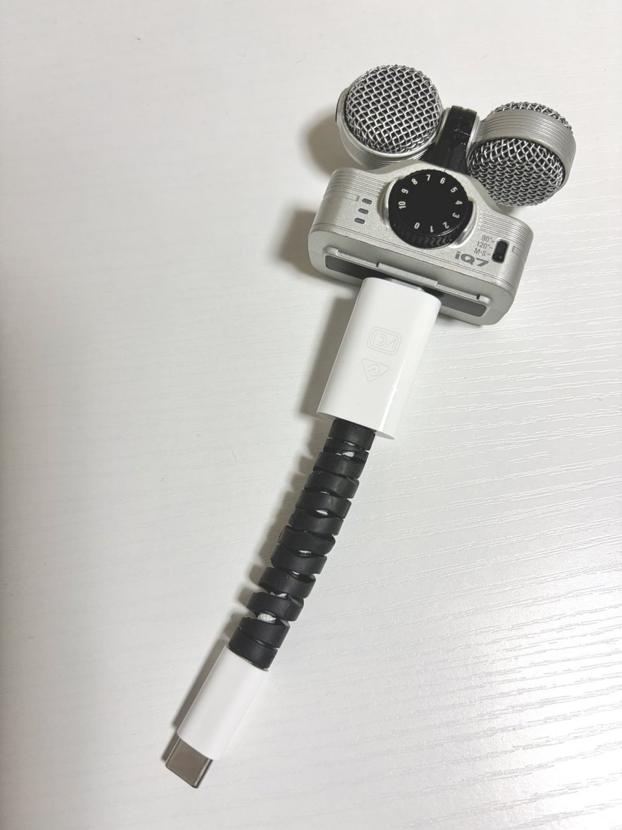 豆山賊 tweet media