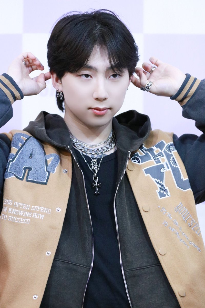 Rookyle_com's tweet photo. 2026.03.15

루키

#AMBITION #엠비션
#루키 #Rookie #정현석

@ambition_1004
@imjust_hh https://t.co/JZqknLkBiE