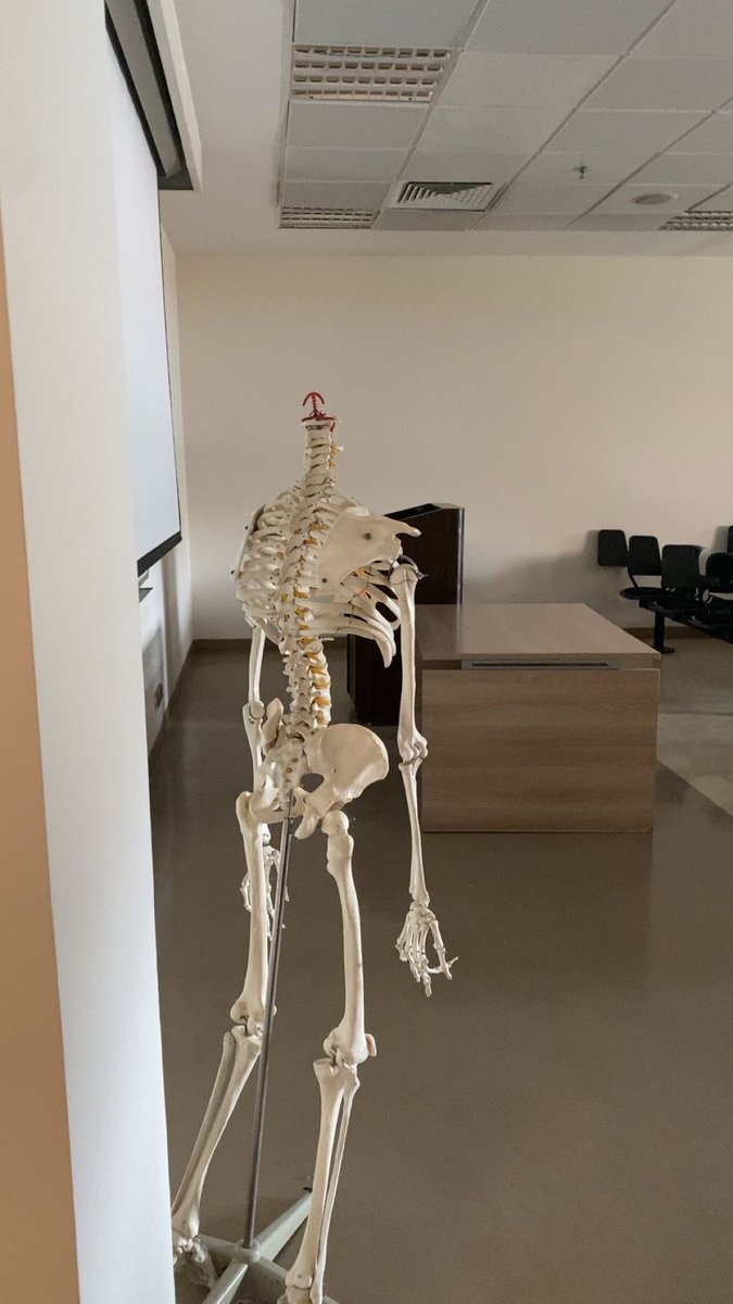 أنسـ tweet media