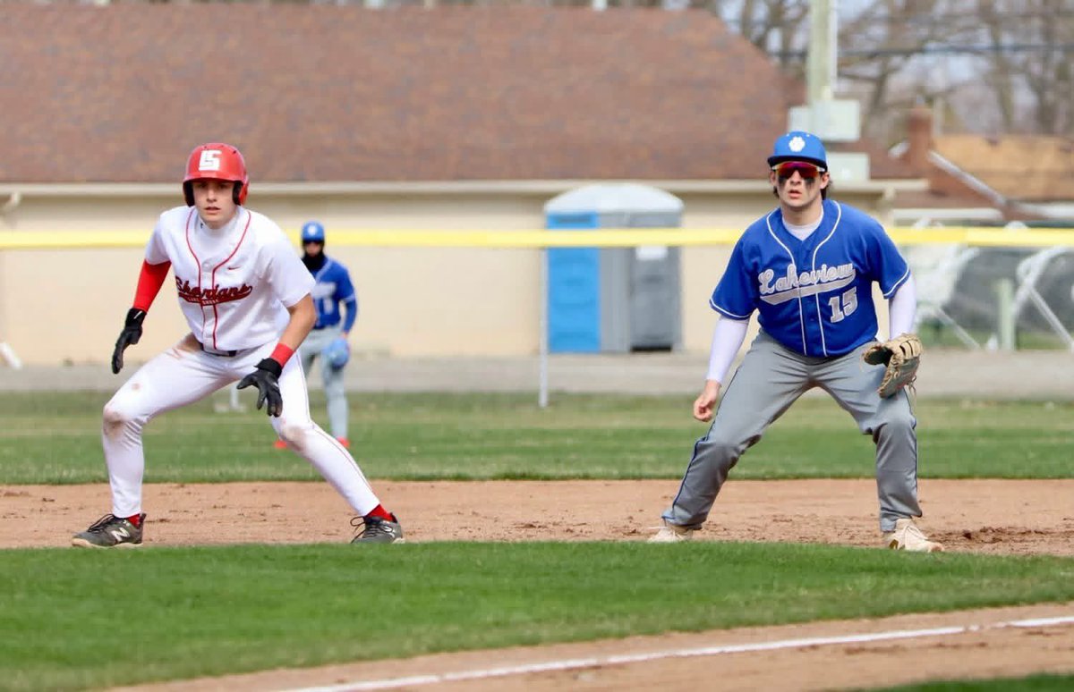 myLSPS's tweet image. ⚾️ We’d love for you to come out and be part of a special night for @LSHSShorian Lake Shore Baseball as we host our 1st Alumni Game at Kyte Monroe Park on Friday, May 1st at 6 PM.: facebook.com/share/p/1AWzzA…. #myLSPS