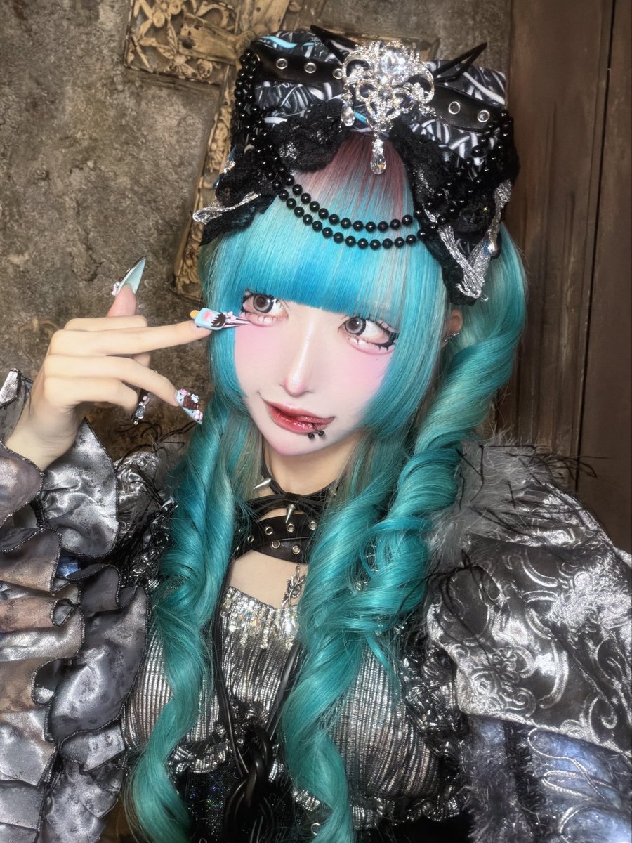 月神キラ【マドロミ】 tweet media