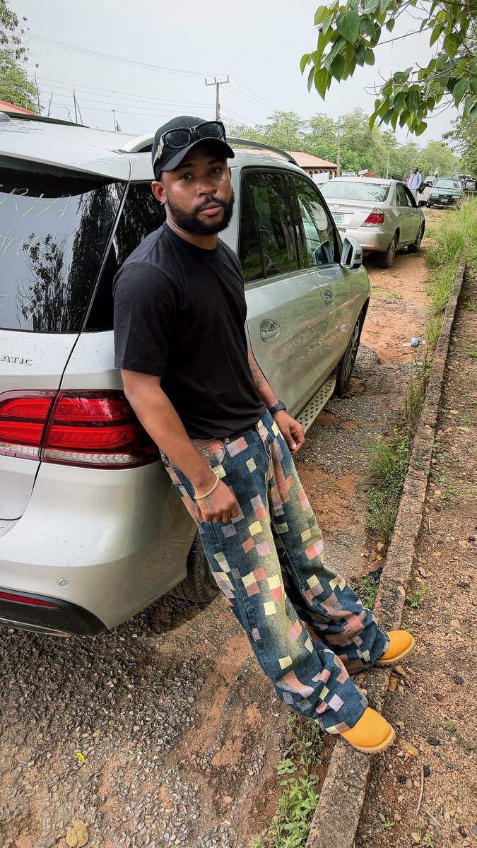 Olajiire 🎭 tweet media