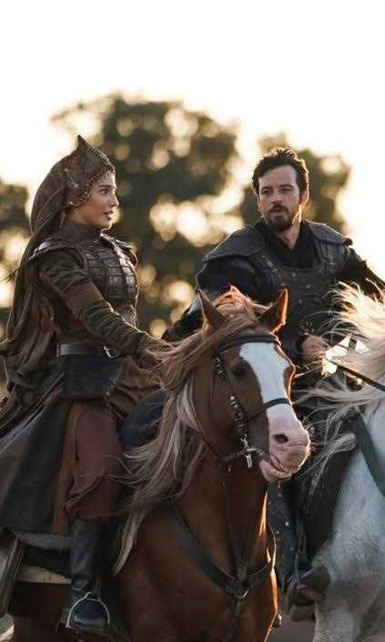 Mona🍃 tweet media