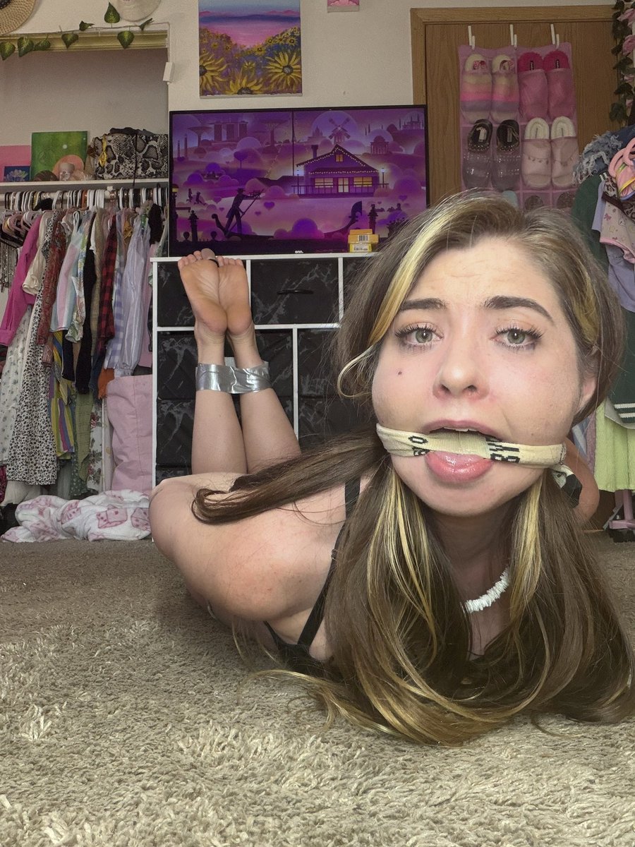 Celestial Phoebe 💫 tweet media