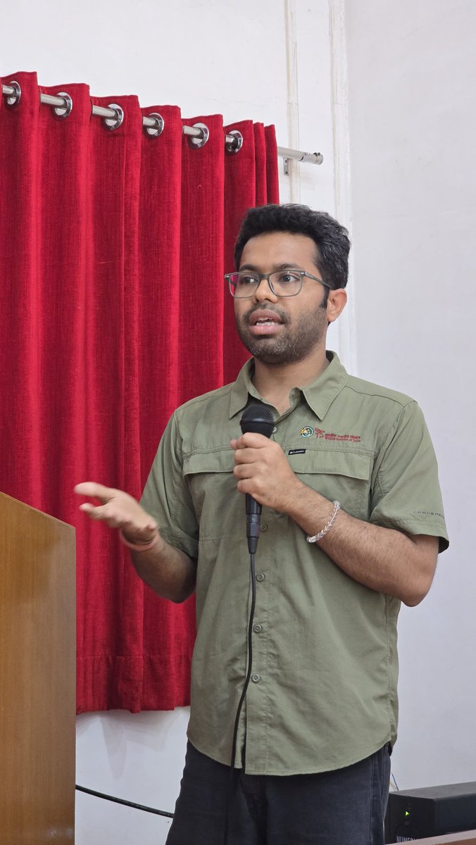 MSTrIPES's tweet photo. Mr. @jkborah delivered an insightful talk on the genesis of the AITE, highlighting it's conservation significance, robust methodology, and key outcomes for wildlife management. Scientifically rigorous, AITE stands as a benchmark for evidence based conservation in India.
#AITE26 https://t.co/NpiC8M269e