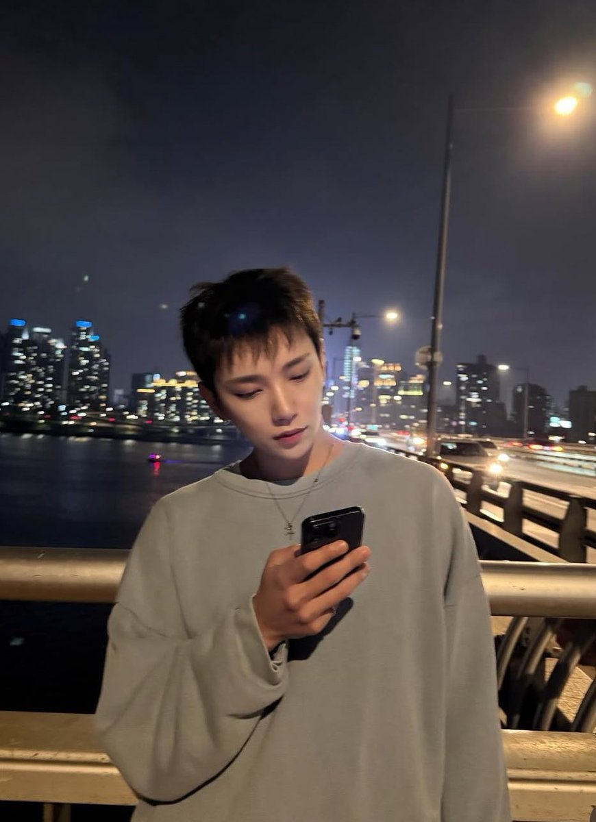 christinmrcelo's tweet image. ay, dadaan muna.. 😊😊👊🏻 (lovingly) 

#cds #caratselcaday #joshuahong