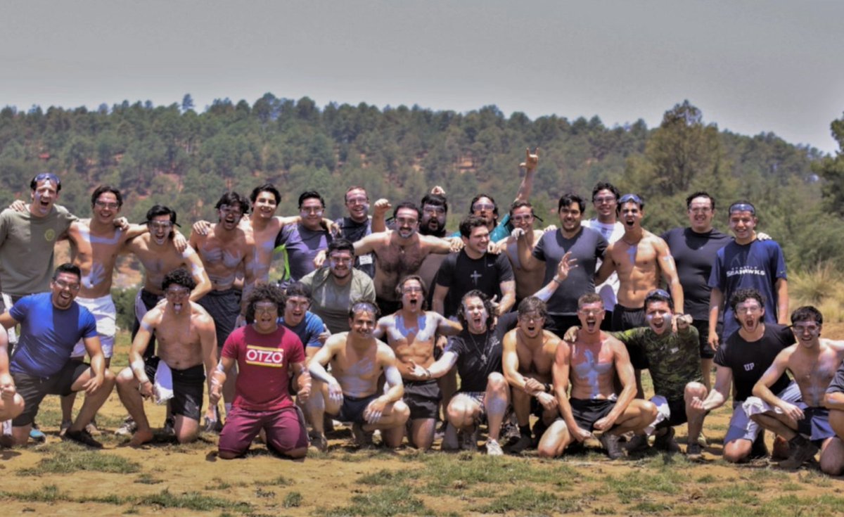 asilascosasw's tweet image. ¡¿Somos hombres o payasos?! … El Congreso de Masculinidad, en #Jalisco; un evento que al principio fue patrocinado por el gobierno.

#AlAire 🎙️ @DiegoPetersen, conductor de @wradiogdl.

🎙️ @imoranz y @LuisAvilaE
🔴wradio.com.mx