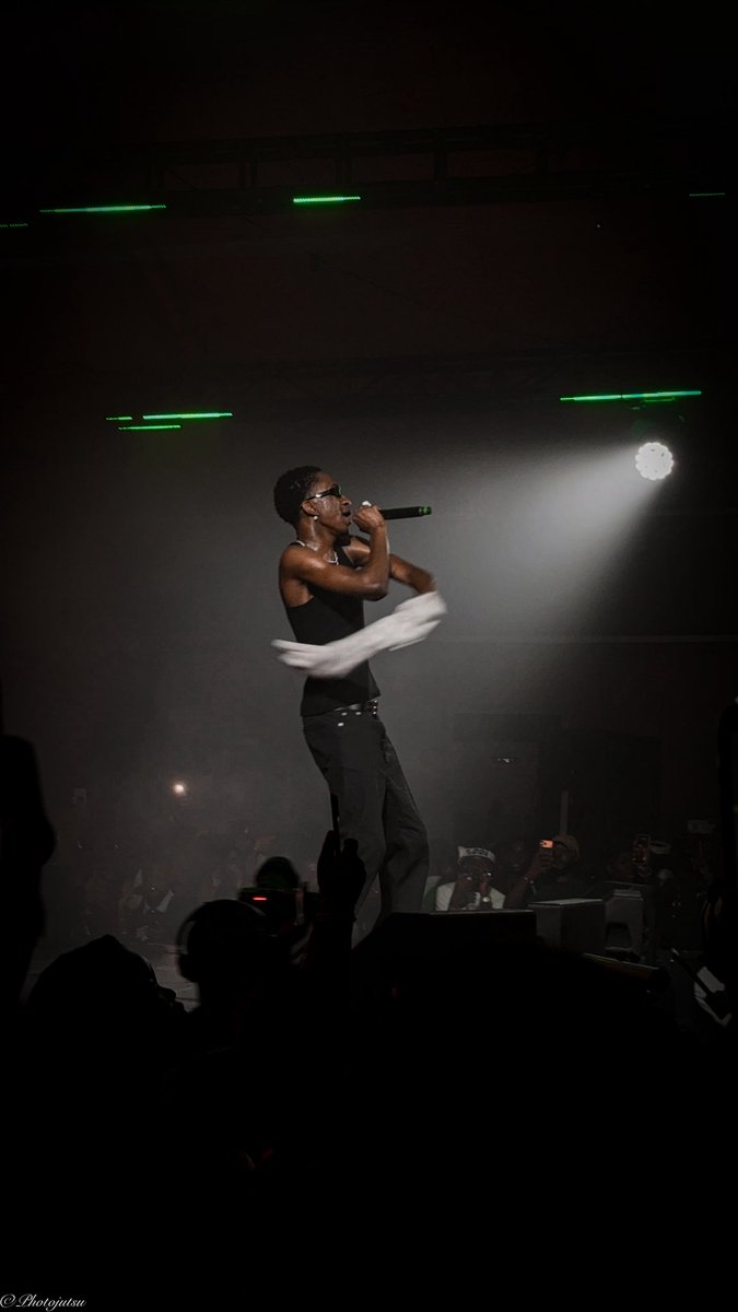 DavidOmolabi's tweet image. Caught @mavoswago in full Kilolo mode — steeze on Mofe, vibes screaming ‘No More Way For Poor People’ 😂🔥
This the wave wey no dey tolerate broke mentality. The community go feel this one heavy!
Manager @bevshmoney , these frames dey speak the language
🚀🇳🇬#Kilolo #Mofe