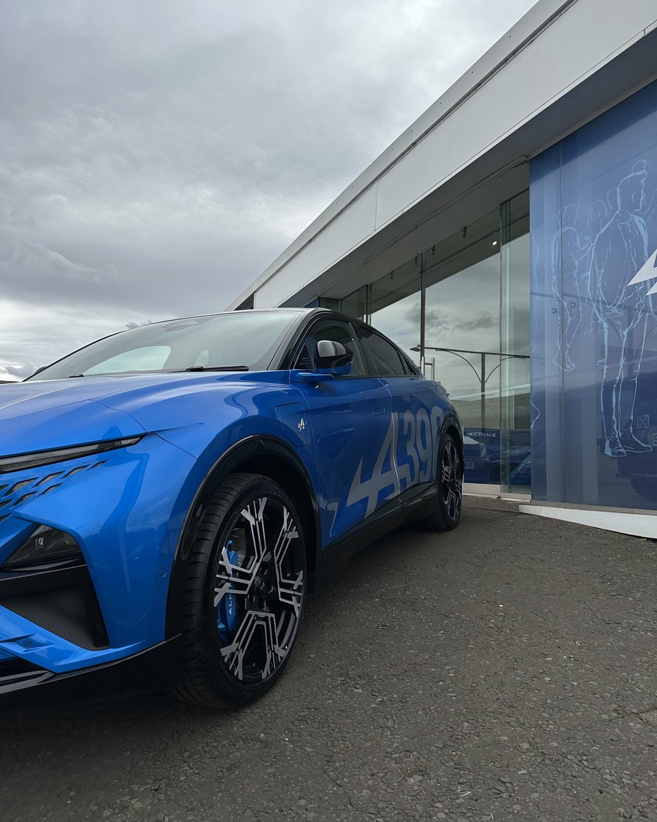 GRANGEMOTORS's tweet image. The wait is over.

A sport fastback like no other, the Alpine A390 has arrived in Edinburgh, finished in the striking Bleu Alpine Vision.

Book an appointment with Alpine Edinburgh to experience it in person.

#Alpine #AlpineEdinburgh #A390