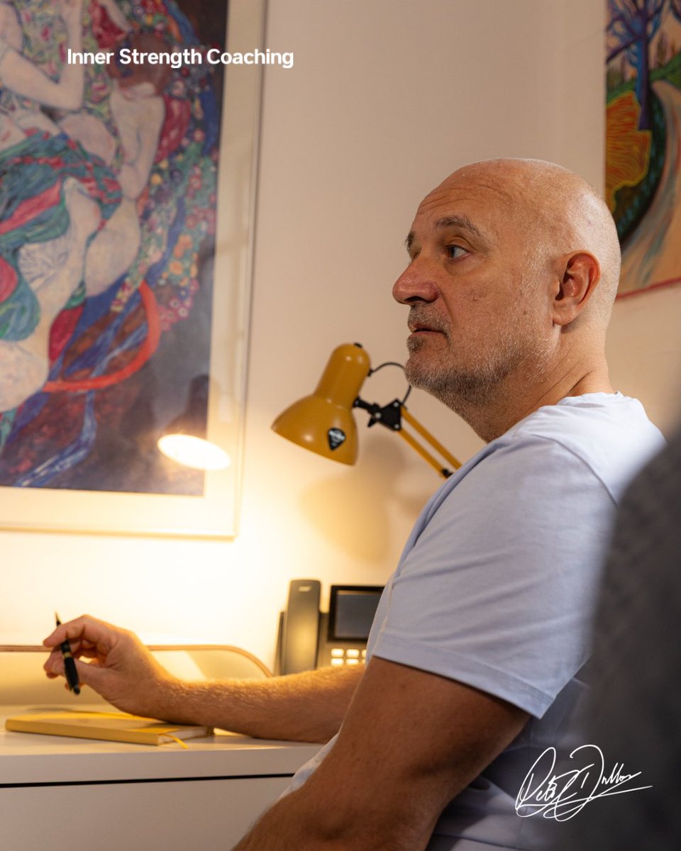 Peter_DDutton's tweet image. Most decisions in business and leadership aren’t made with complete information.
 
The skill isn’t about having all the answers. It’s about developing the ability to think clearly when you don’t.
 
#HighPerformanceMindset #MentalPerformance #LeadershipThinking #PeterDutton