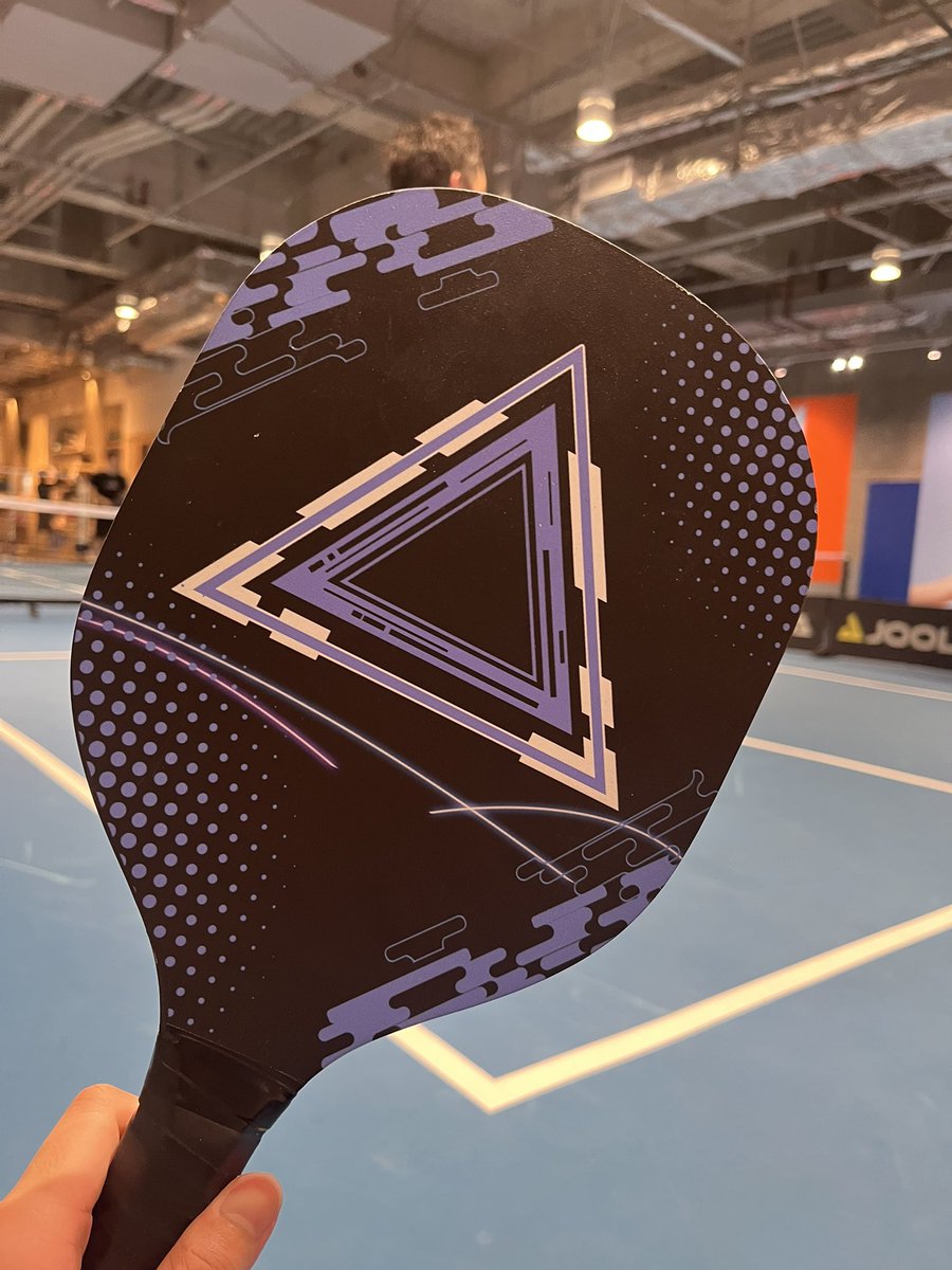 今日とて🏓

0から1がホンマに大変

やろうと思えばマーチングは出来るんですそれなりに。

新しい事を始めた時に
どんなにマーチングの成績良くても
別では全然歯が立たないし
知識もマーチングに偏りすぎてたので

離れる選択が出来たのは良かったです

新しい事是非一緒にやりましょー！🏓