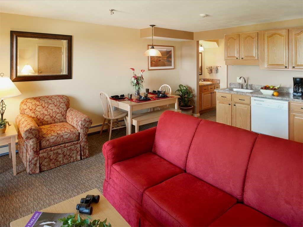 LVCTweet's tweet image. 🎉 SOLD! | 📍 516 Steele Hill Road #Floating week #17-23 &amp;amp; 37-44, Sanbornton, NH 03269

Another RES successfully closed!

lucyvancleve.com/2026/04/16/sol…