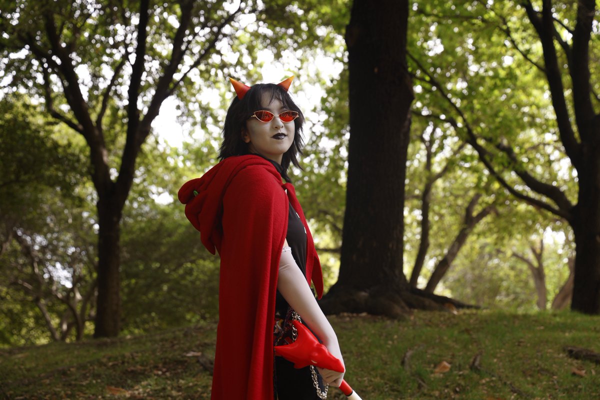 Strawberry_JD's tweet photo. Mini photoshoot from Weebcon 📸

#homestuck https://t.co/f5IYzTHQVn