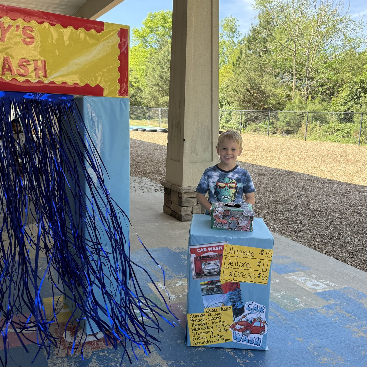 CommJacobs's tweet image. Teacher Ann Ross brought big smiles to her Georgia Pre-K class at Carrington Academy in Cumming! 🚗🍕 Students are loving their new play car wash and pizza oven—learning through imagination and fun! #GeorgiaPreK #EarlyLearning