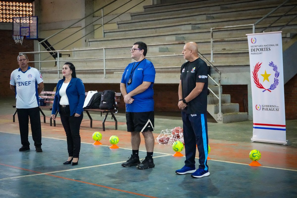 #Capacitaciones📝 • De la teoría a la práctica✨️💪🏼

Trabajamos aspectos técnico-tácticos en Handball y Básquetbol, con ejercicios aplicables al día a día🤾‍♂️⛹️‍♂️

Buscamos que cada profesional se lleve herramientas puntuales para sus clases🙌🏼🤩

#ElDeporteNosUne🤝🏼